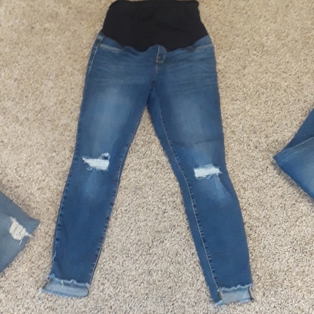 Maternity Jean Bundle - Picture 5 of 8